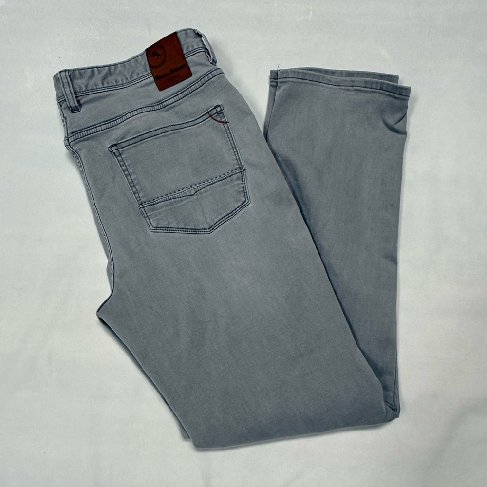 Men's Tommy Bahama Light Gray Jeans - Classic Straight Fit - 36 x 32